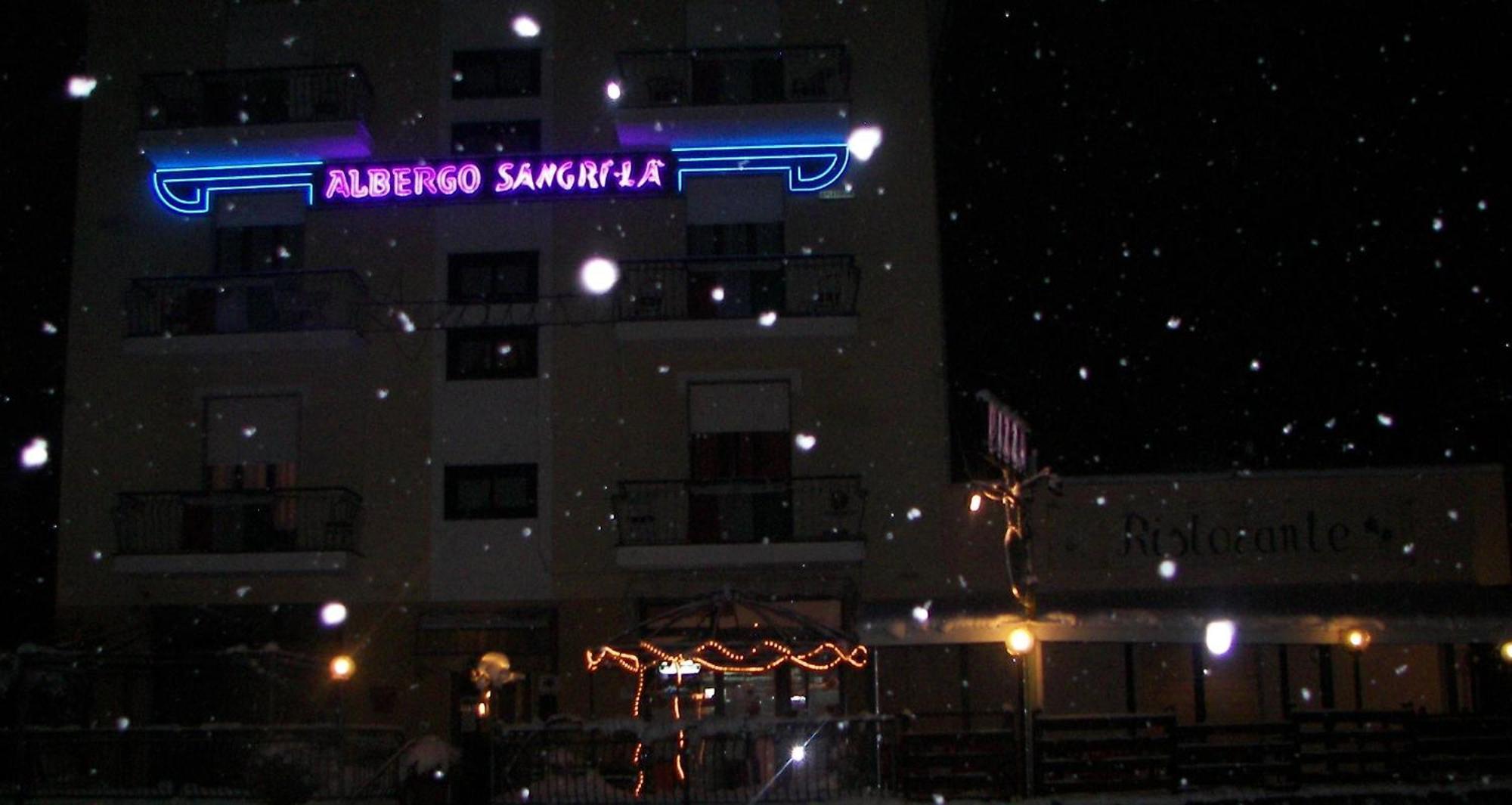Albergo Sangrila ลานโซตอริเนเซ ภายนอก รูปภาพ