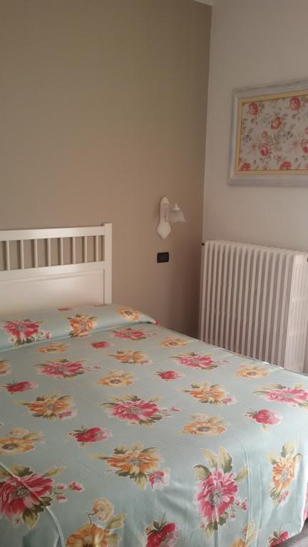 Albergo Sangrila ลานโซตอริเนเซ ภายนอก รูปภาพ