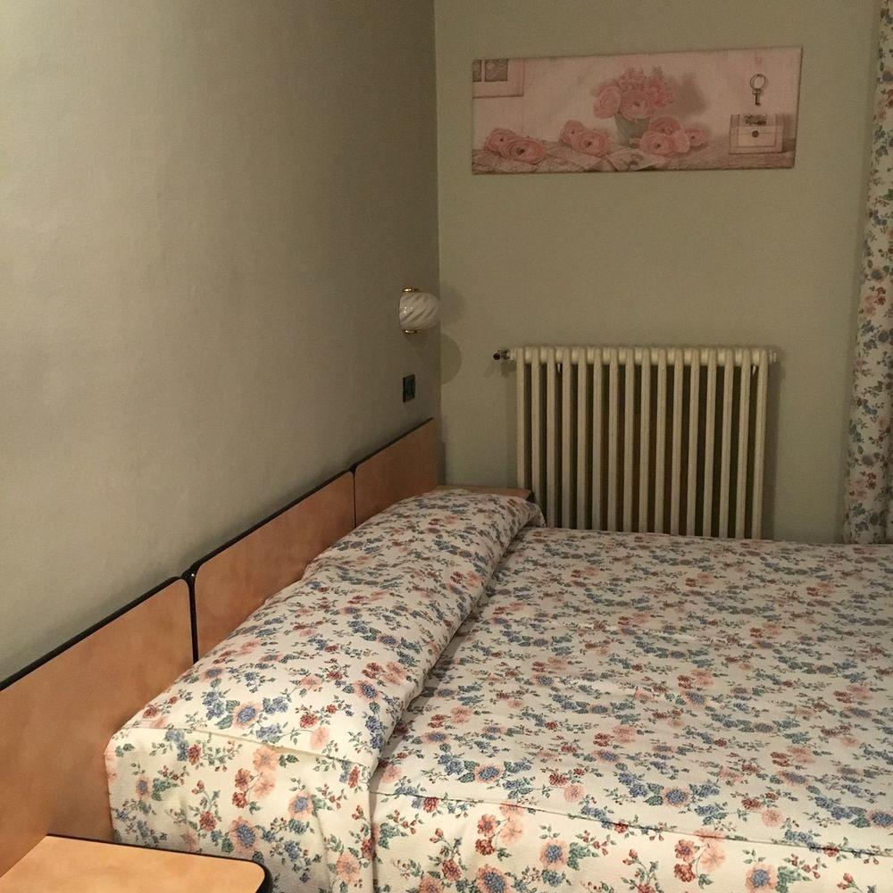 Albergo Sangrila ลานโซตอริเนเซ ภายนอก รูปภาพ